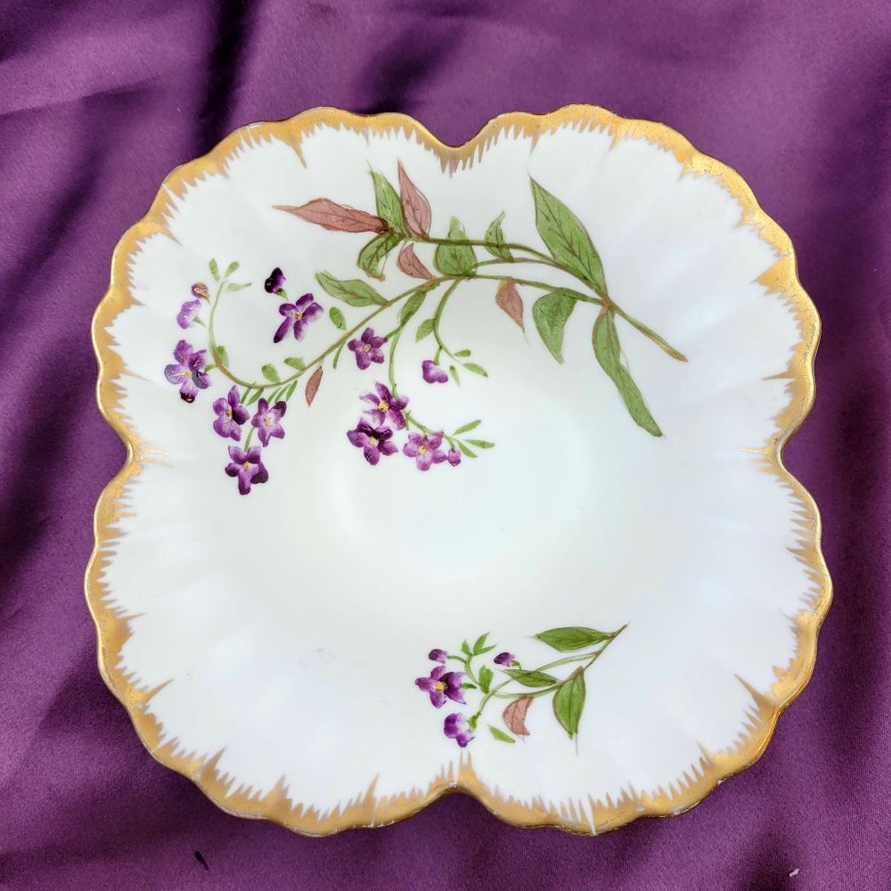 Vintage Fluted Candy Dish Bowl Footed 3 Legs Purple Violets Flowers Gold Trim